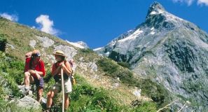 14 Day Southern Highlights Self Drive and Milford Track Guided Walk
