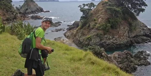 Scenic start of the Double Headland Walk on Waiheke Island with coastal views and native bush