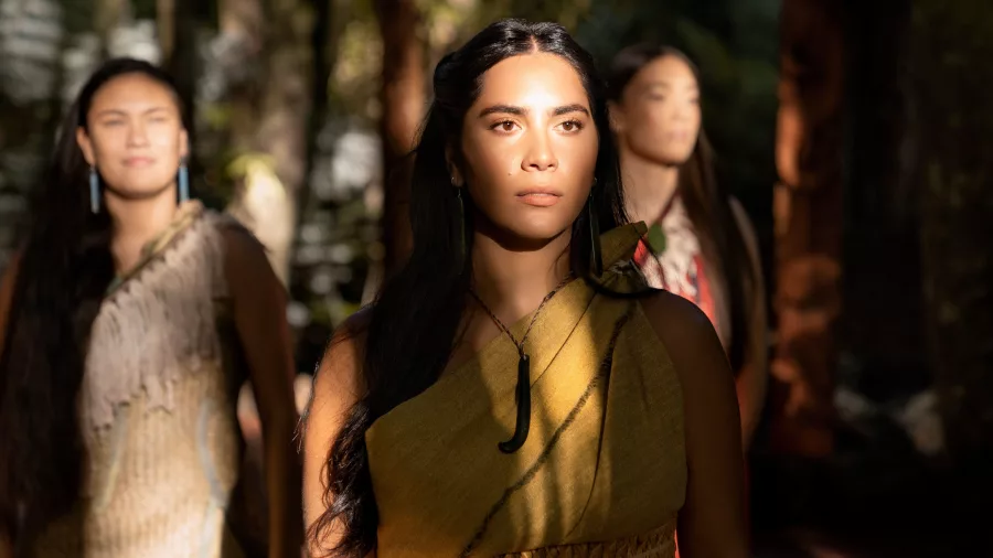 Wāhine Māori dressed in traditional clothing during a Te Pā Tū cultural welcome