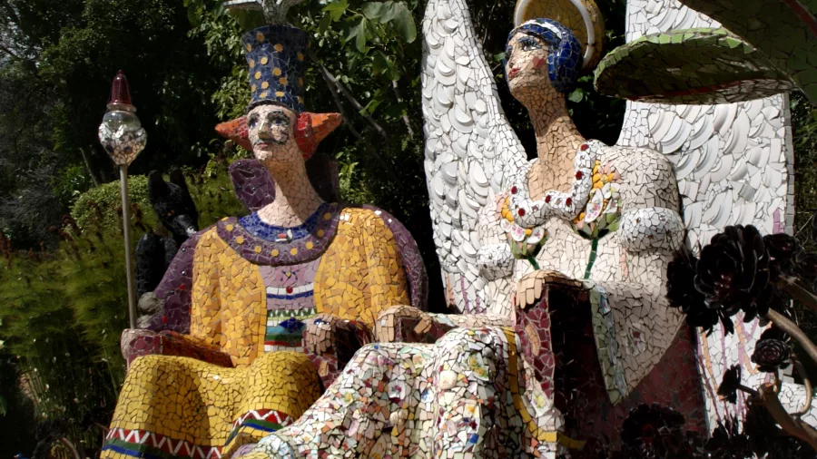 Mosaic sculpture of king and angel at The Giants House in Akaroa, New Zealand