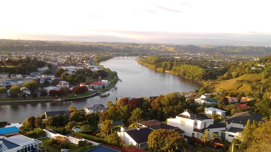 Scenic view of the Whanganui River from Durie Hill looking towards the city