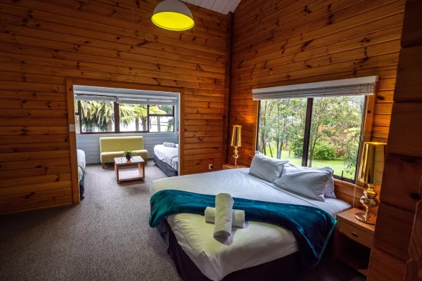 Cosy lodge-style accommodation at Portage Hotel overlooking Kenepuru Sound on the Queen Charlotte Track