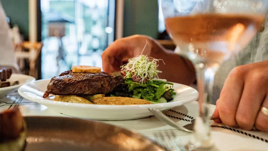 Gourmet steak dinner at Oxleys Bar and Kitchen in Picton, New Zealand