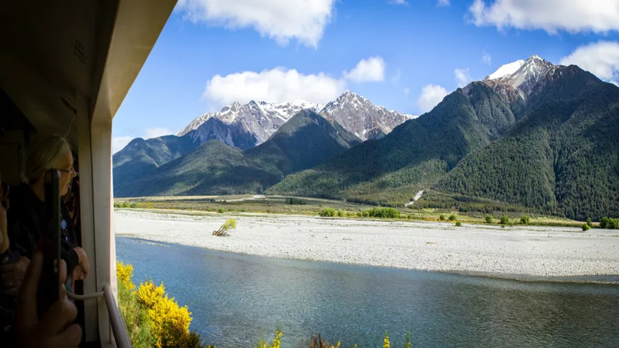 View of the Southern Alps from TranzAlpine train at Arthur’s Pass