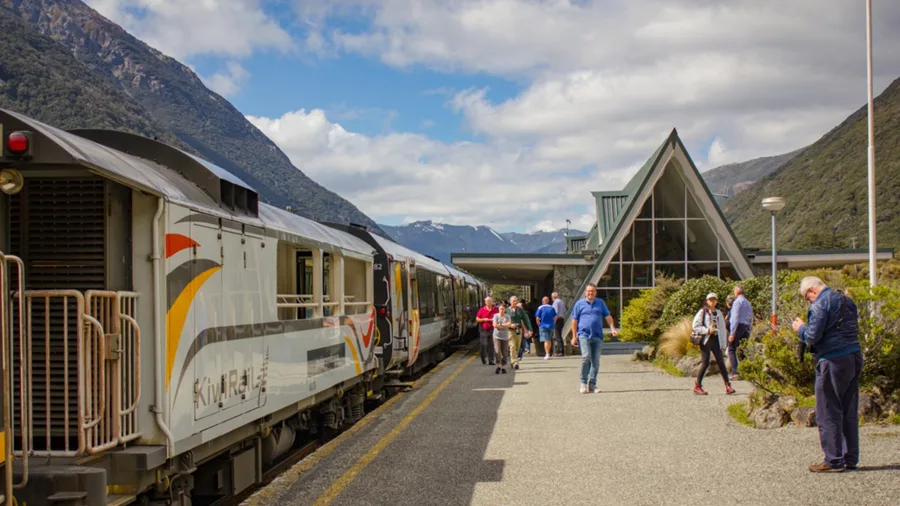 TranzAlpine at Arthur's Pass station in Canterbury