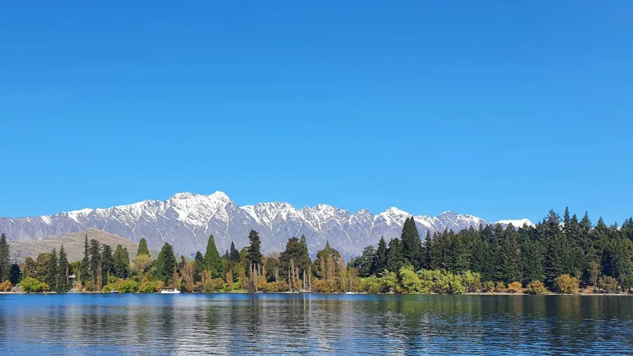 Lake Wakatipu with Remarkables mountain backdrop in Queenstown