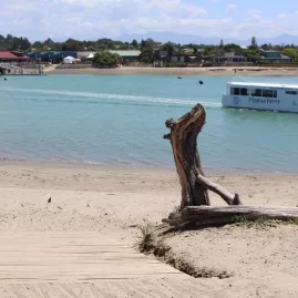 Mapua Ferry crossing the channel between Rabbit Island and Mapua Wharf