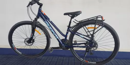 Step-through frame adult bike for hire size small