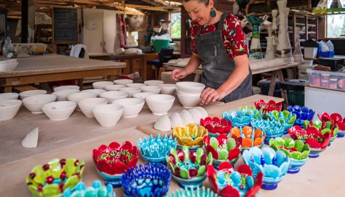Katie Gold Art pottery studio in Upper Moutere with handcrafted ceramic bowls
