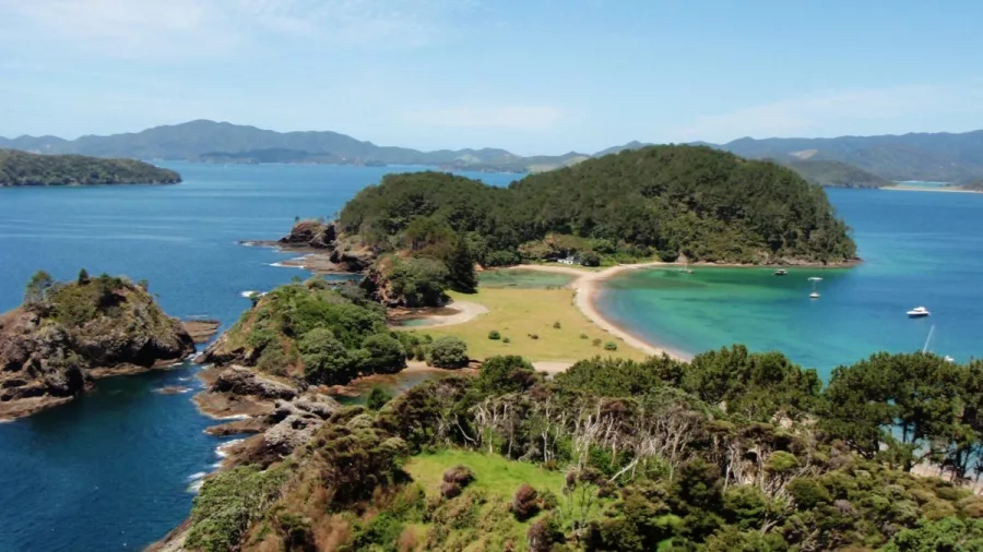 Scenic view of Urupukapuka Island in the Bay of Islands, Northland