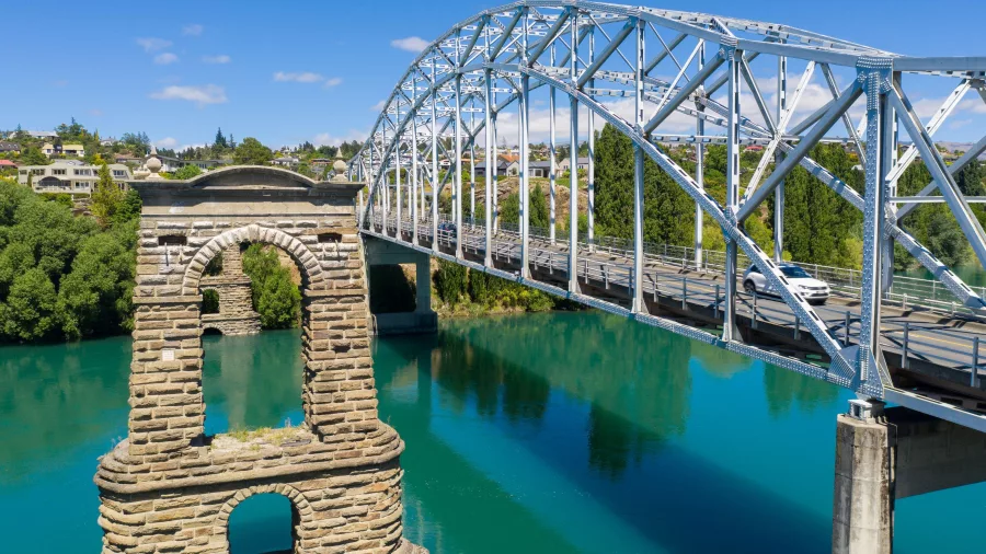 Steel and stone bridge over Clutha River in Alexandra