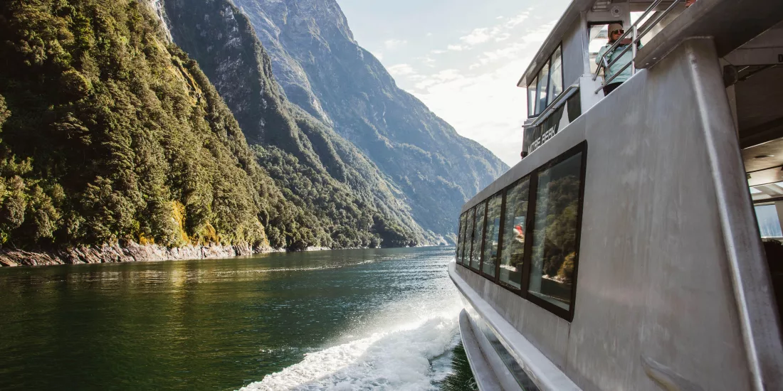 View from the cruise boat sailing through Milford Sound’s dramatic fiords