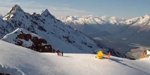 Helicopter snow landing in the Humboldt Mountains near Glenorchy