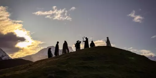Fellowship-style silhouette re-creation at sunset on Lord of the Rings tour with Pure Glenorchy