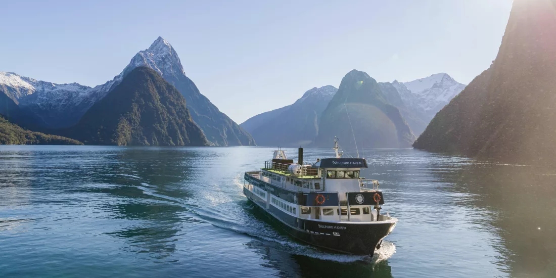 Milford Haven boat returning towards the harbour in Fiordland