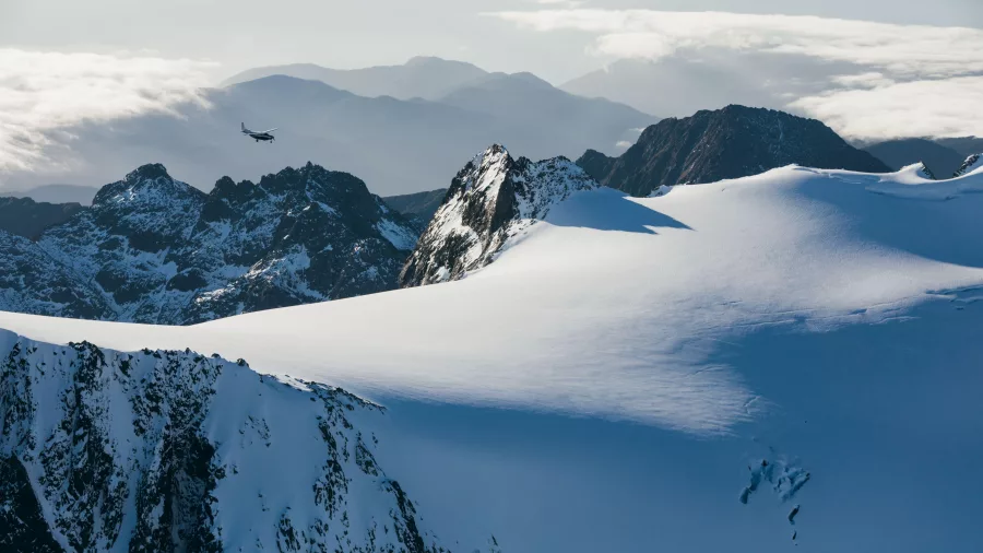True South scenic flight over snow-covered ridgelines and glaciers in Fiordland