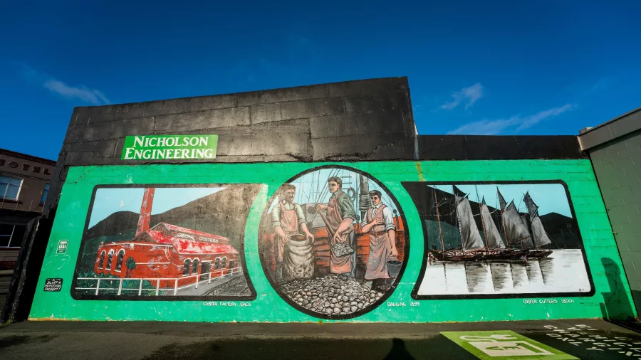 Historic mural on Nicholson Engineering building in Bluff