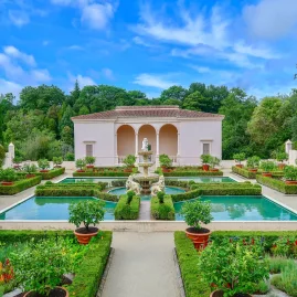 Italian Renaissance Garden with central fountain and manicured hedges at Hamilton Gardens in Waikato, New Zealand