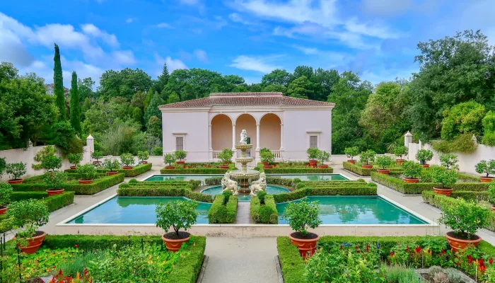 Italian Renaissance Garden with central fountain and manicured hedges at Hamilton Gardens in Waikato, New Zealand