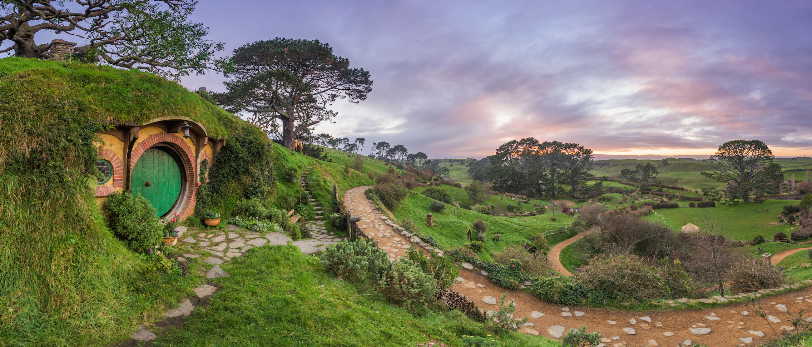 Hobbiton Movie Set Tours Middle earth In New Zealand Go New Zealand Hobbiton Movie Set Tours Middle earth In New Zealand Go New Zealand