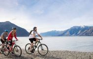 5 Day Milford and Fiordland Hike Bike and Kayak